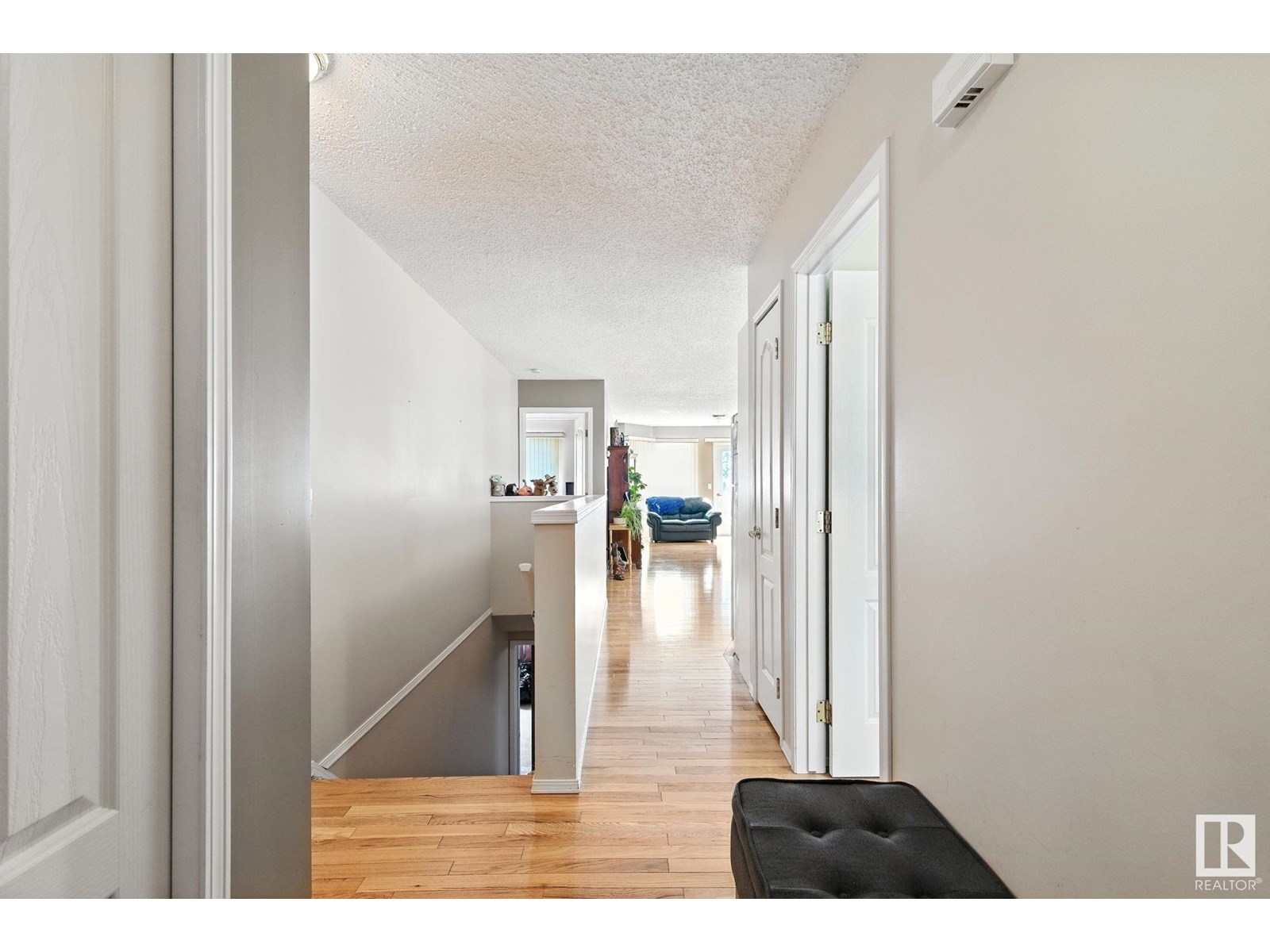 Photo 9 of 2 14428 Miller Blvd Nw, Edmonton AB
