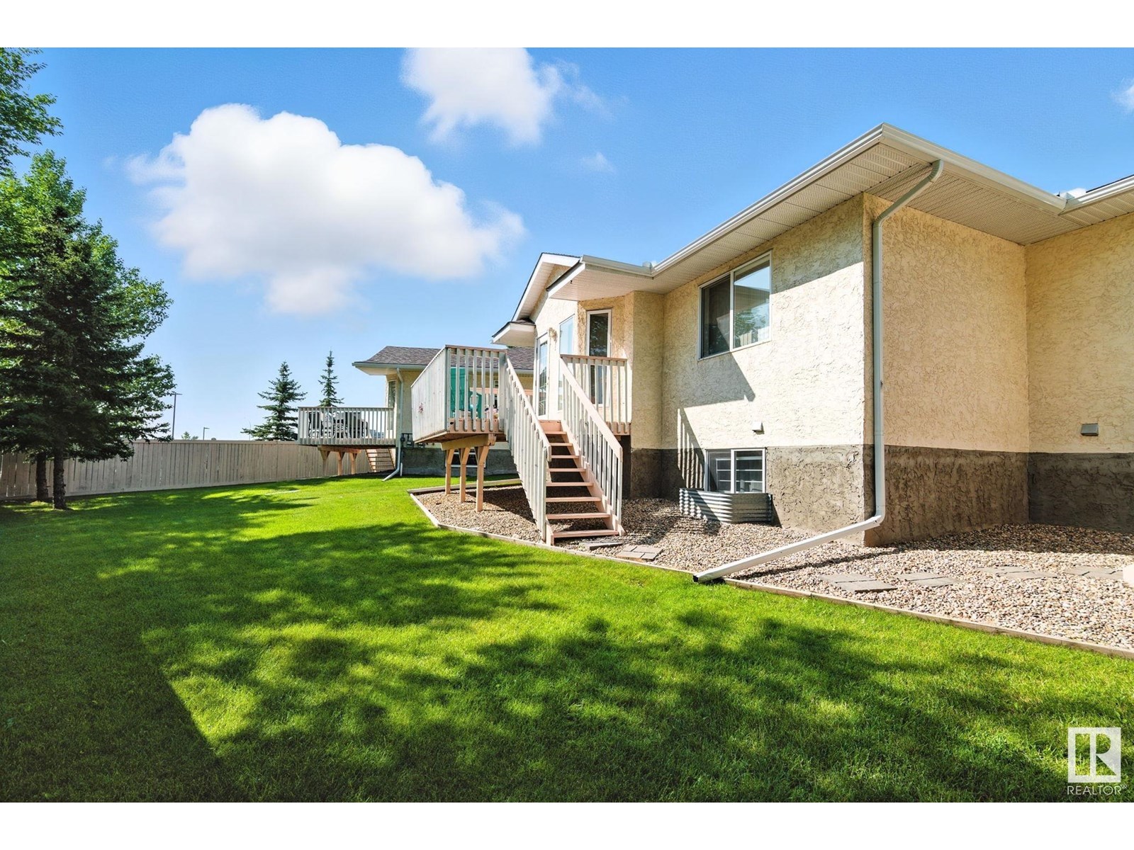 Photo 2 of 2 14428 Miller Blvd Nw, Edmonton AB
