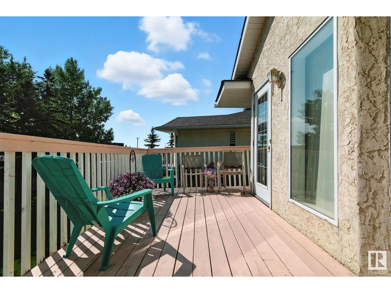 Photo 8 of 2 14428 Miller Blvd Nw, Edmonton AB