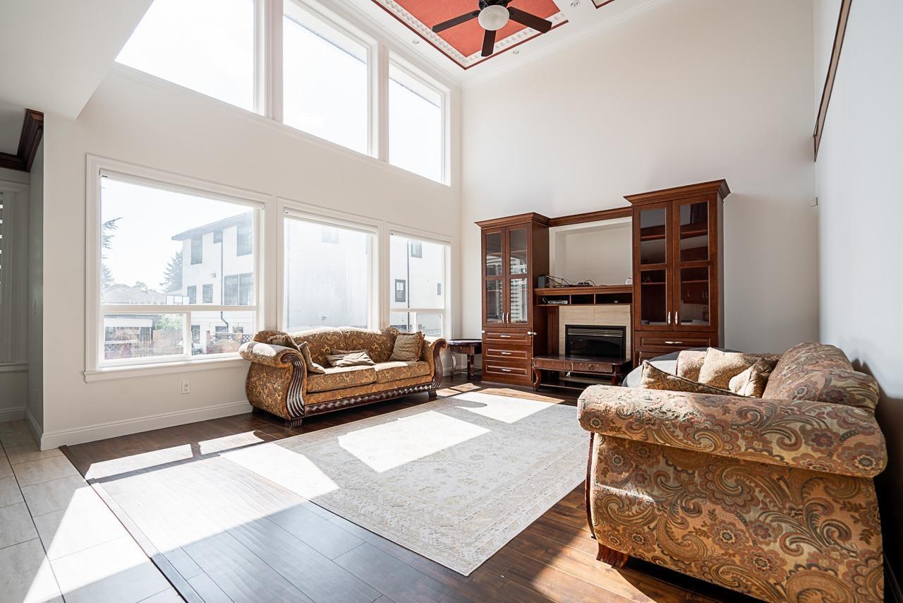 Photo 10 of 9222 125 Street, Surrey BC