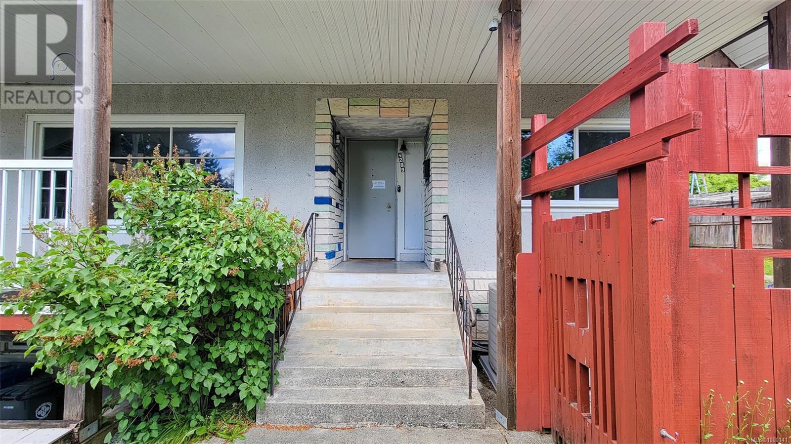 4289 North Park Dr, Port Alberni