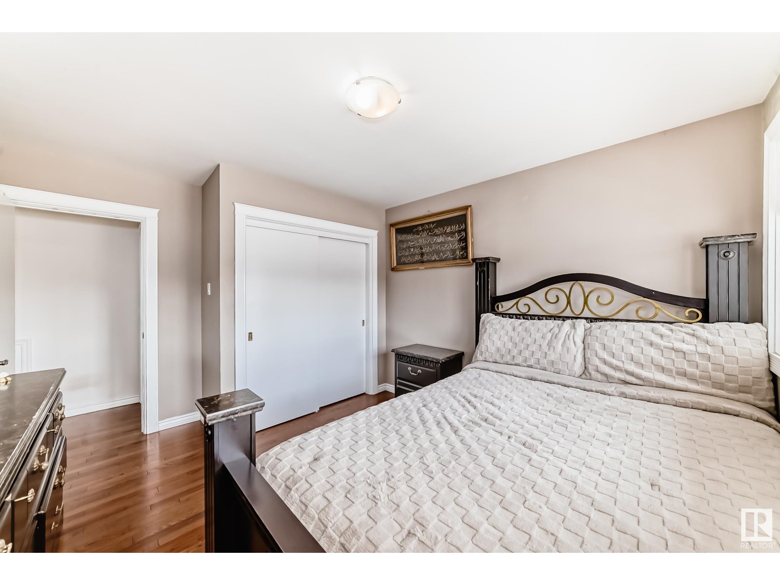 Photo 5 of 13410 134 Av Nw, Edmonton AB
