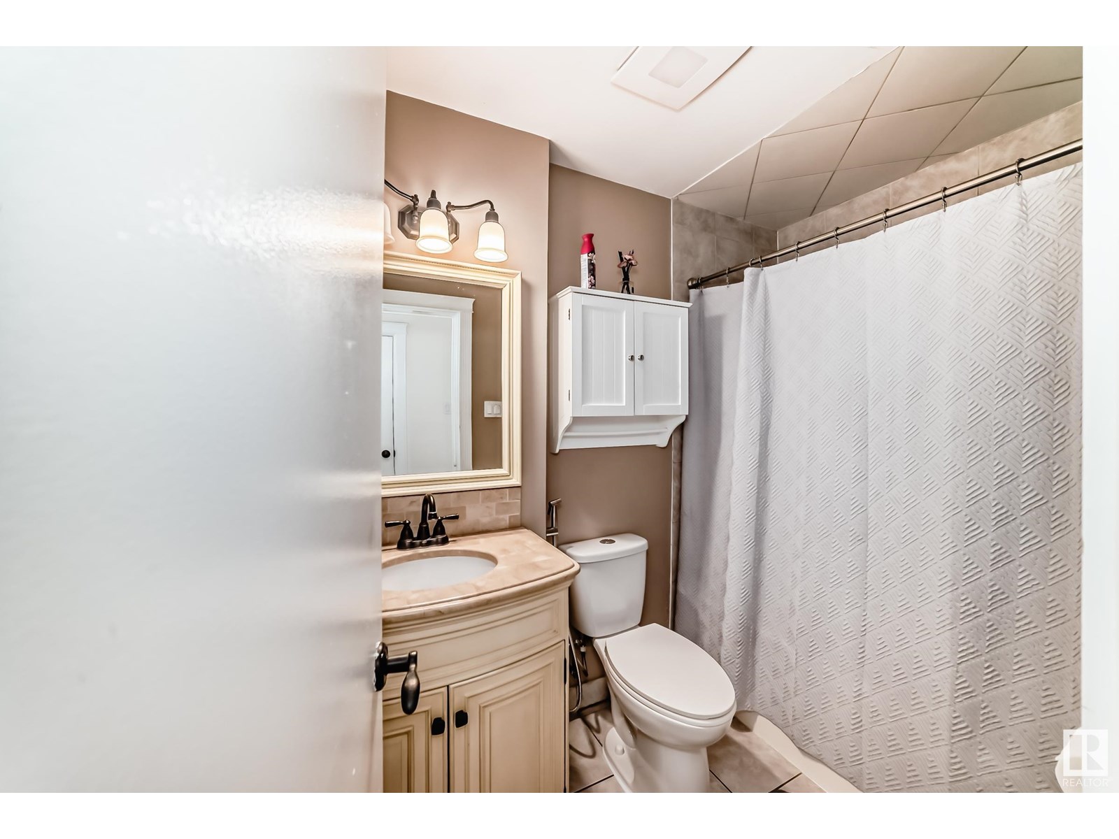 Photo 61 of 13410 134 Av Nw, Edmonton AB
