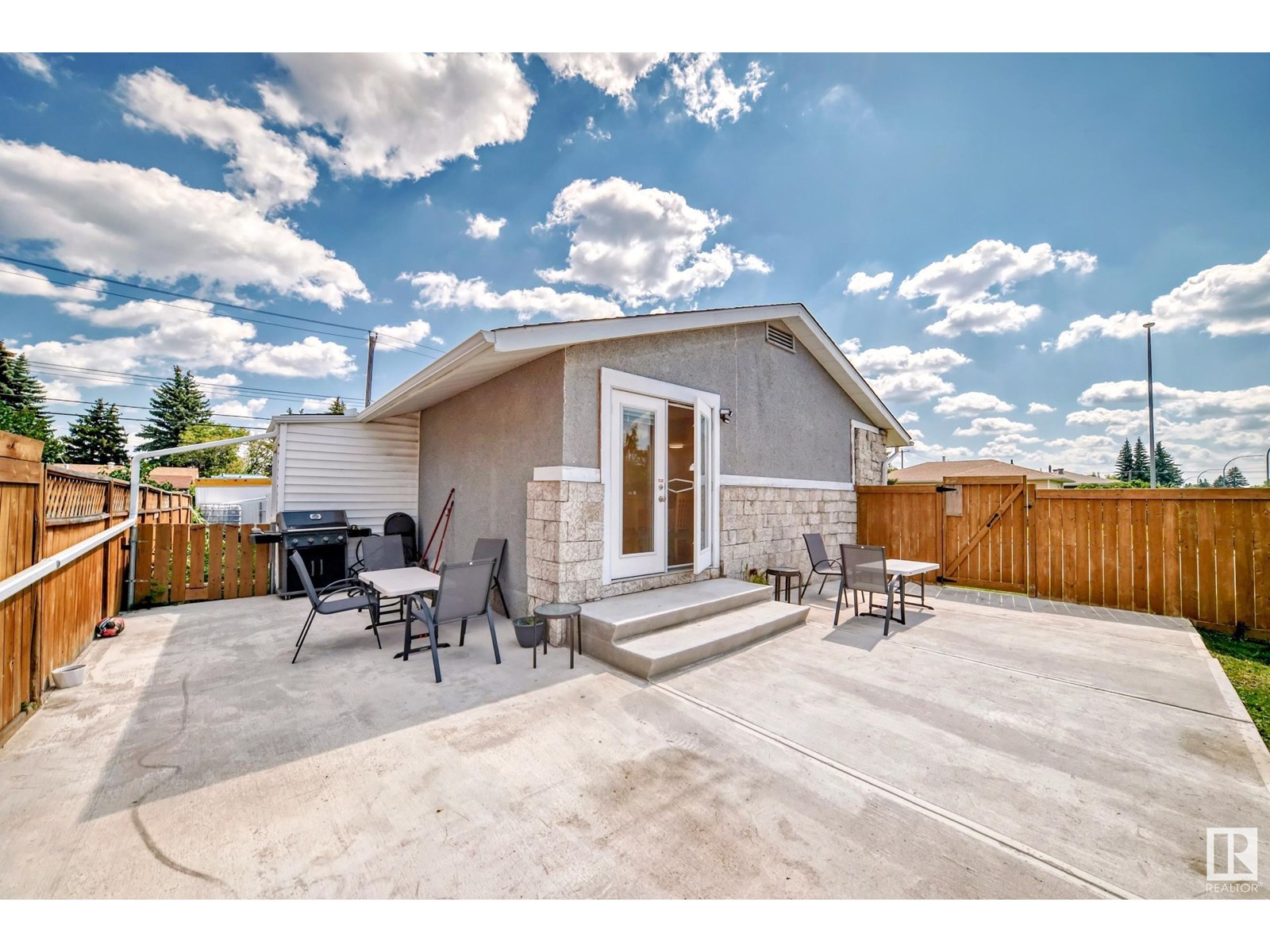 Photo 38 of 13410 134 Av Nw, Edmonton AB
