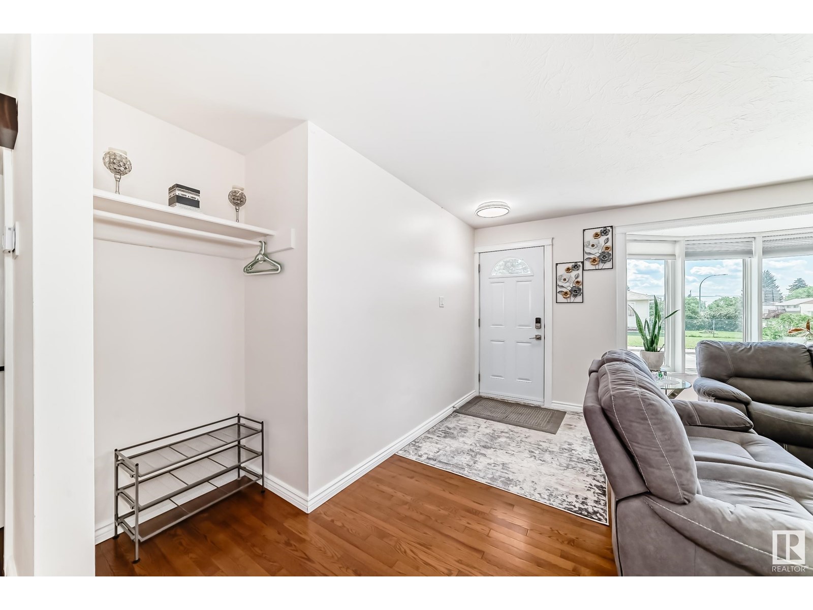 Photo 33 of 13410 134 Av Nw, Edmonton AB