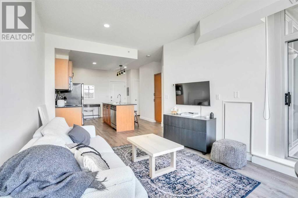 Single Family House for Sale in   Lake Fraser Drive SE Lake Bonavista Calgary 