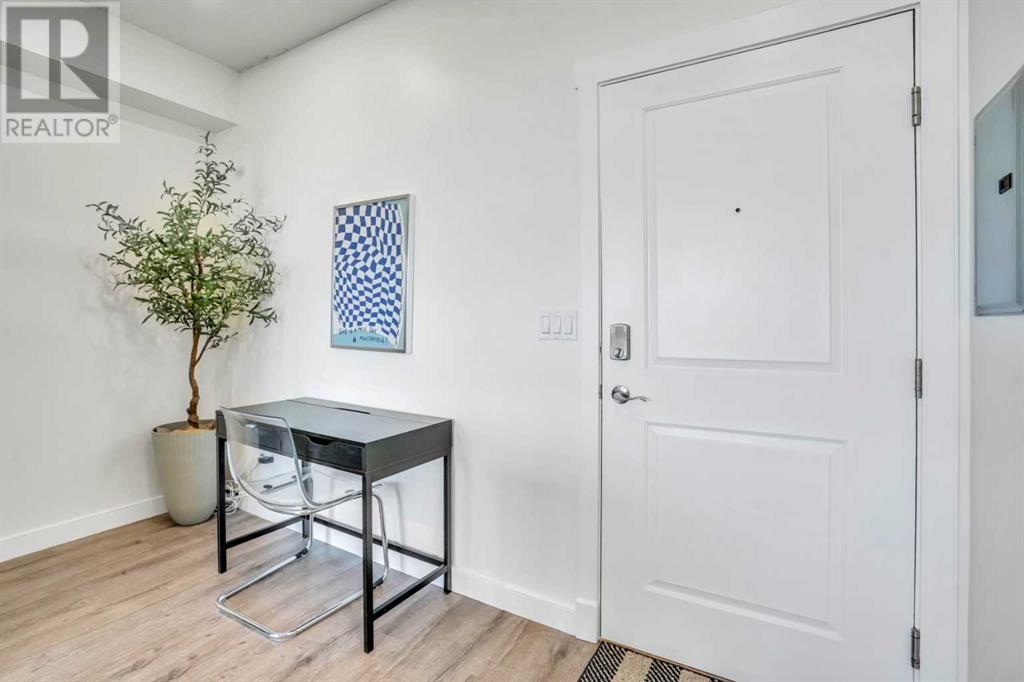 Single Family House for Sale in   Lake Fraser Drive SE Lake Bonavista Calgary 
