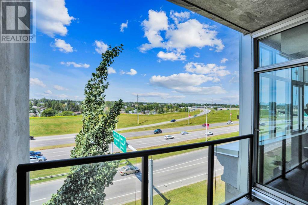 Single Family House for Sale in   Lake Fraser Drive SE Lake Bonavista Calgary 