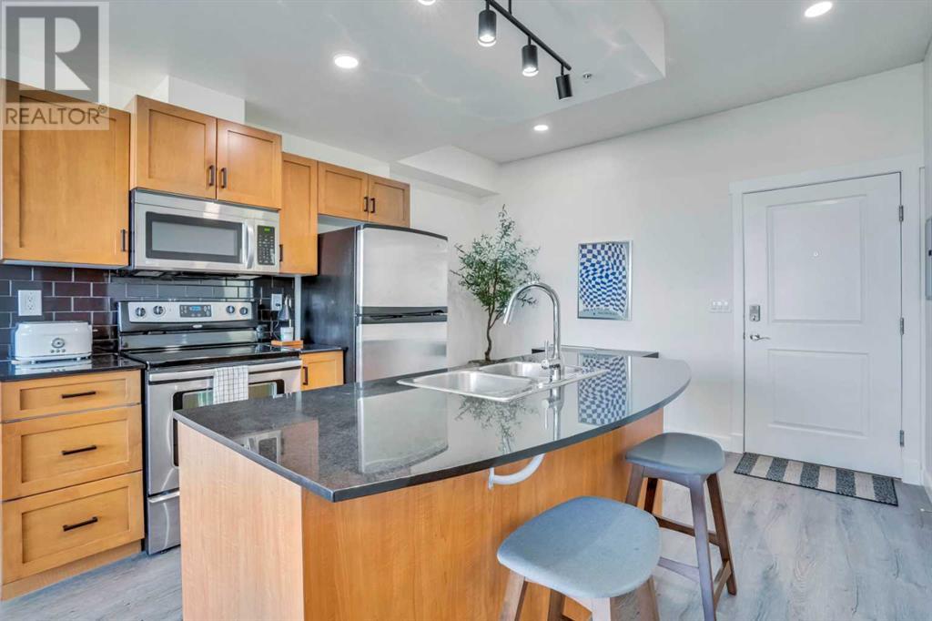 Single Family House for Sale in   Lake Fraser Drive SE Lake Bonavista Calgary 