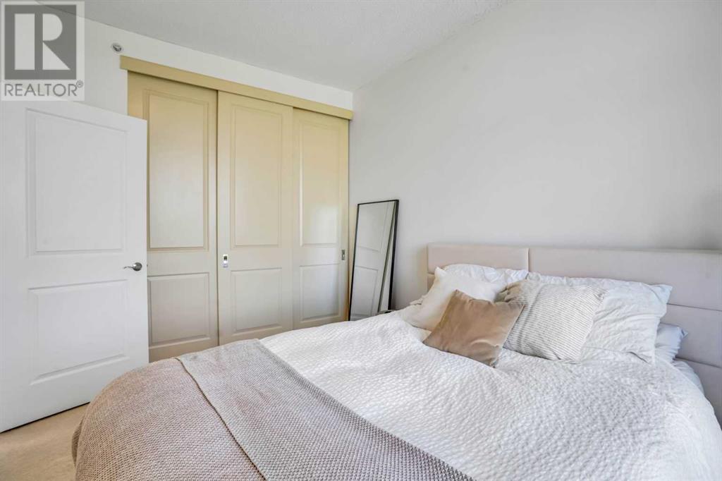 Single Family House for Sale in   Lake Fraser Drive SE Lake Bonavista Calgary 