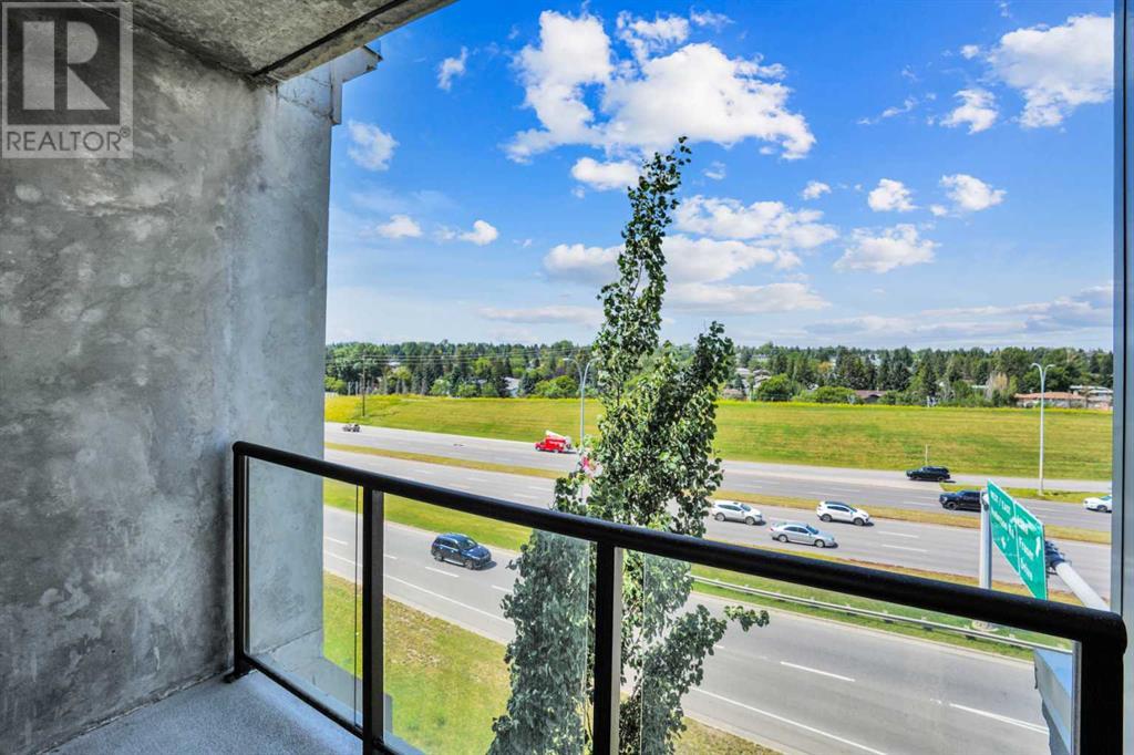 Single Family House for Sale in   Lake Fraser Drive SE Lake Bonavista Calgary 
