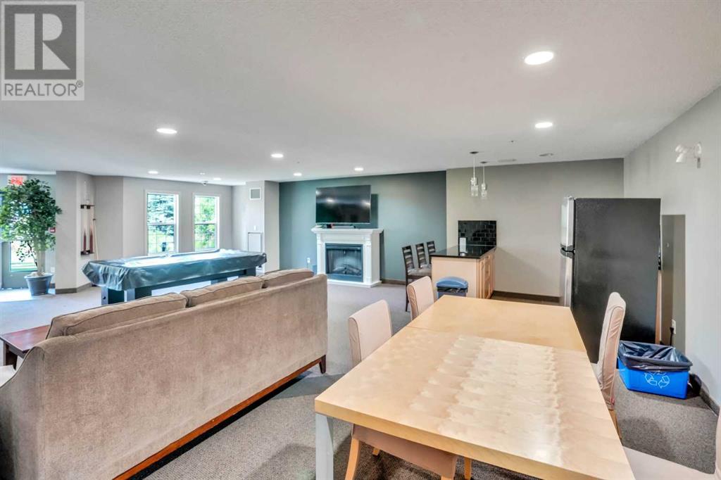 Single Family House for Sale in   Lake Fraser Drive SE Lake Bonavista Calgary 