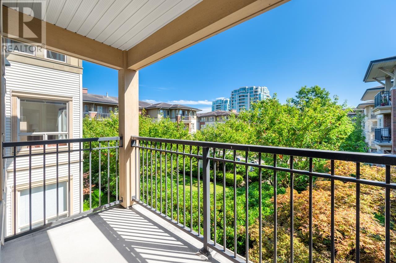 Photo 18 of 5304 5111 Garden City Road, Richmond BC