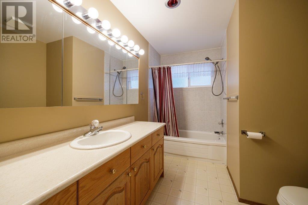 Photo 18 of 1148 Ronayne Road, North Vancouver BC