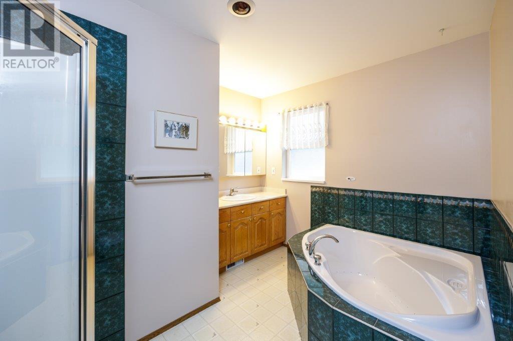 Photo 17 of 1148 Ronayne Road, North Vancouver BC