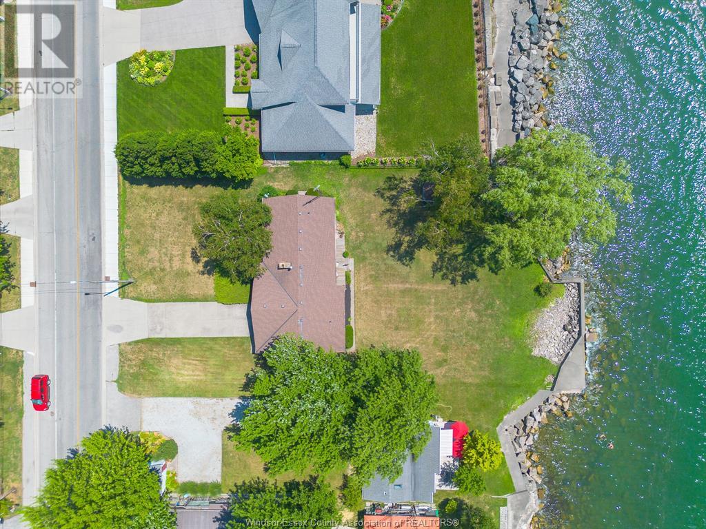 Photo 37 of 244 Robson Road, Leamington ON