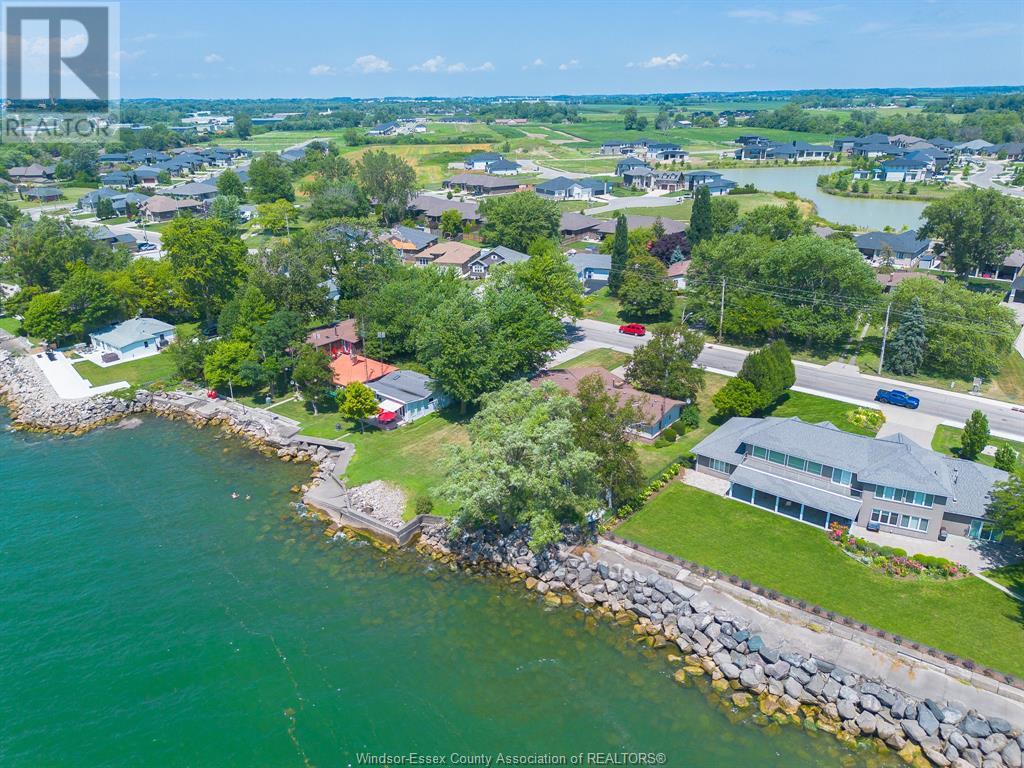 Photo 48 of 244 Robson Road, Leamington ON