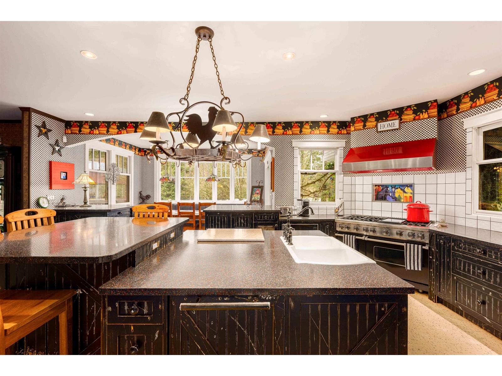 Photo 10 of 25769 82 Avenue, Langley BC