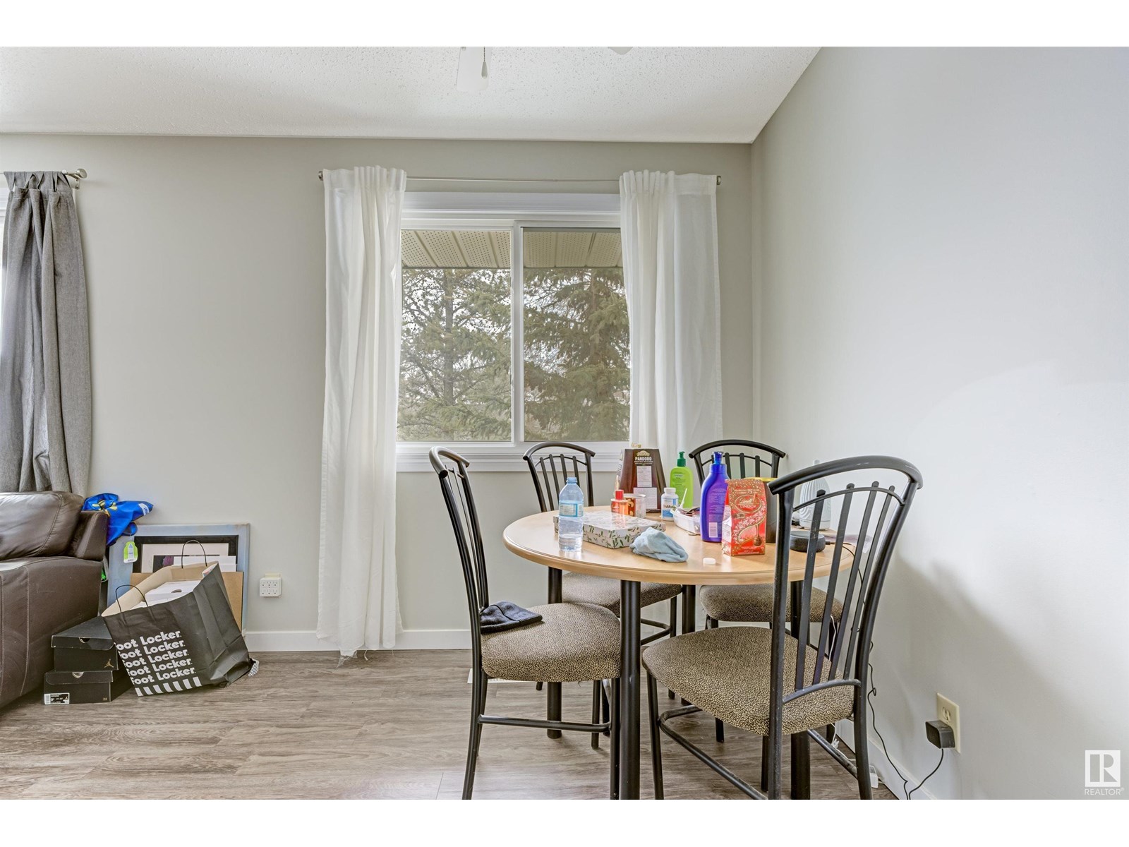 Photo 9 of 302 6204 180 St Nw, Edmonton AB