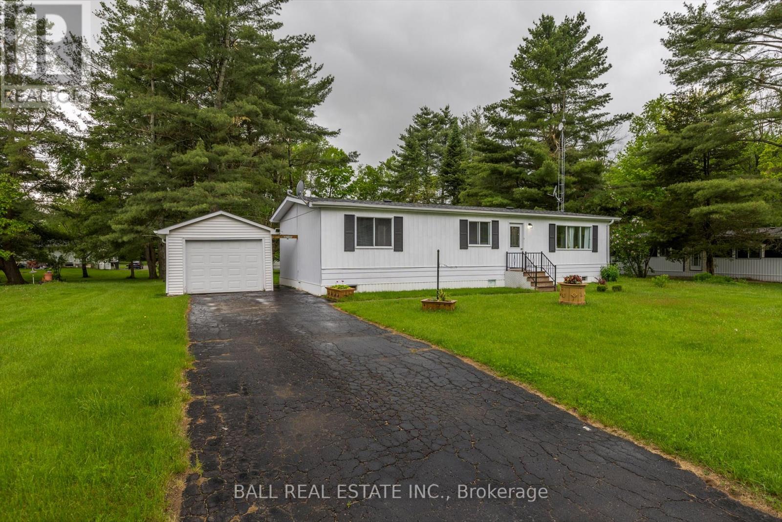 Photo 21 of 62 Methuen Street, Havelockbelmontmethuen ON