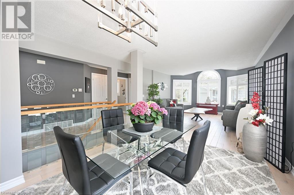 Photo 13 of 106 Bushmill Circle, Flamborough ON