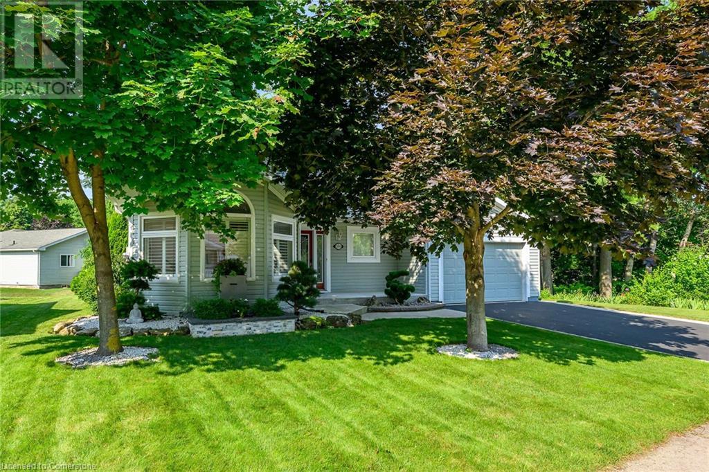 Photo 49 of 106 Bushmill Circle, Flamborough ON