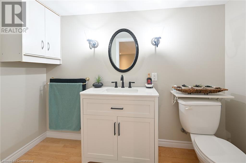 Photo 29 of 106 Bushmill Circle, Flamborough ON
