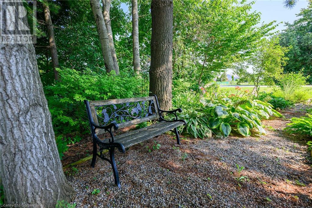 Photo 42 of 106 Bushmill Circle, Flamborough ON