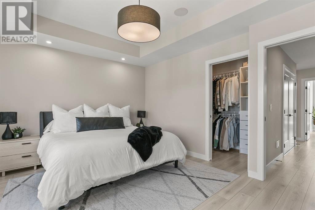Single Family House for Sale in   Street SW Springbank Hill Calgary 