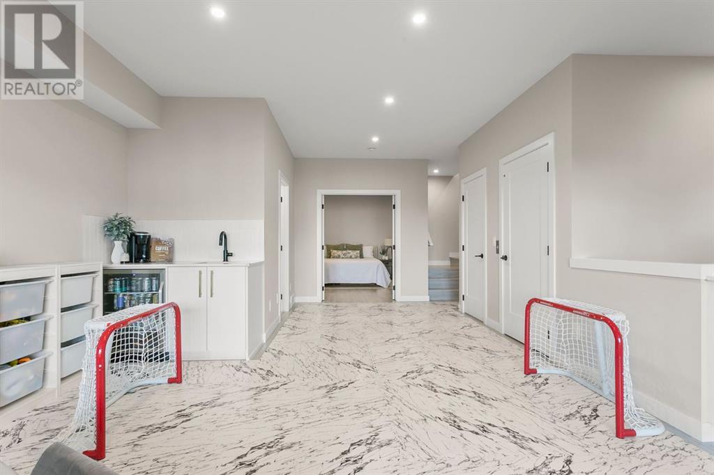 Single Family House for Sale in   Street SW Springbank Hill Calgary 
