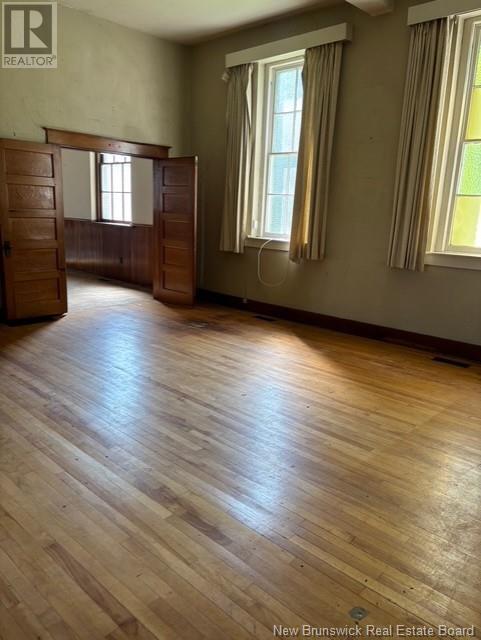 8 SCHOOL STREET - Image 11