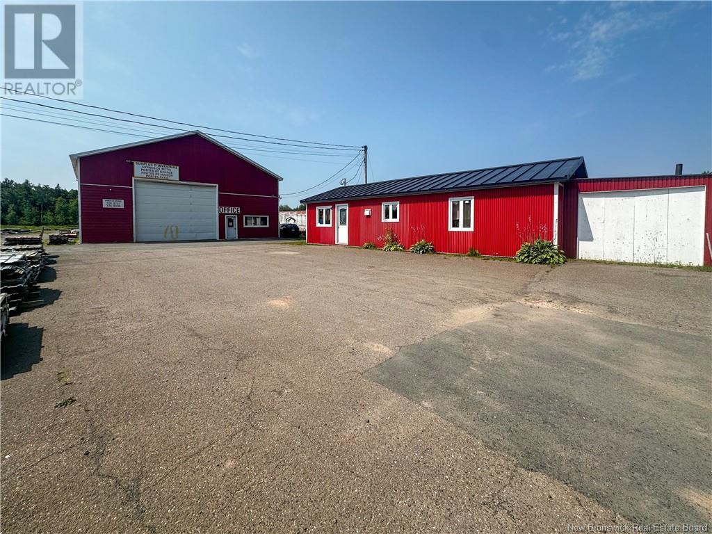 Photo 2 of 351 1 E Rue, Shippagan NB