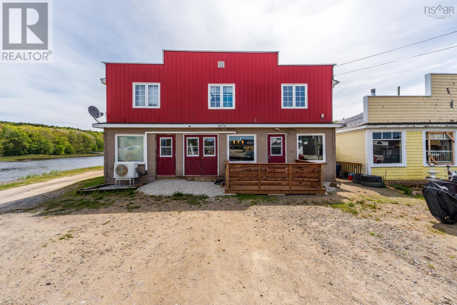 Property 20 of 33 of 4574 Highway 1