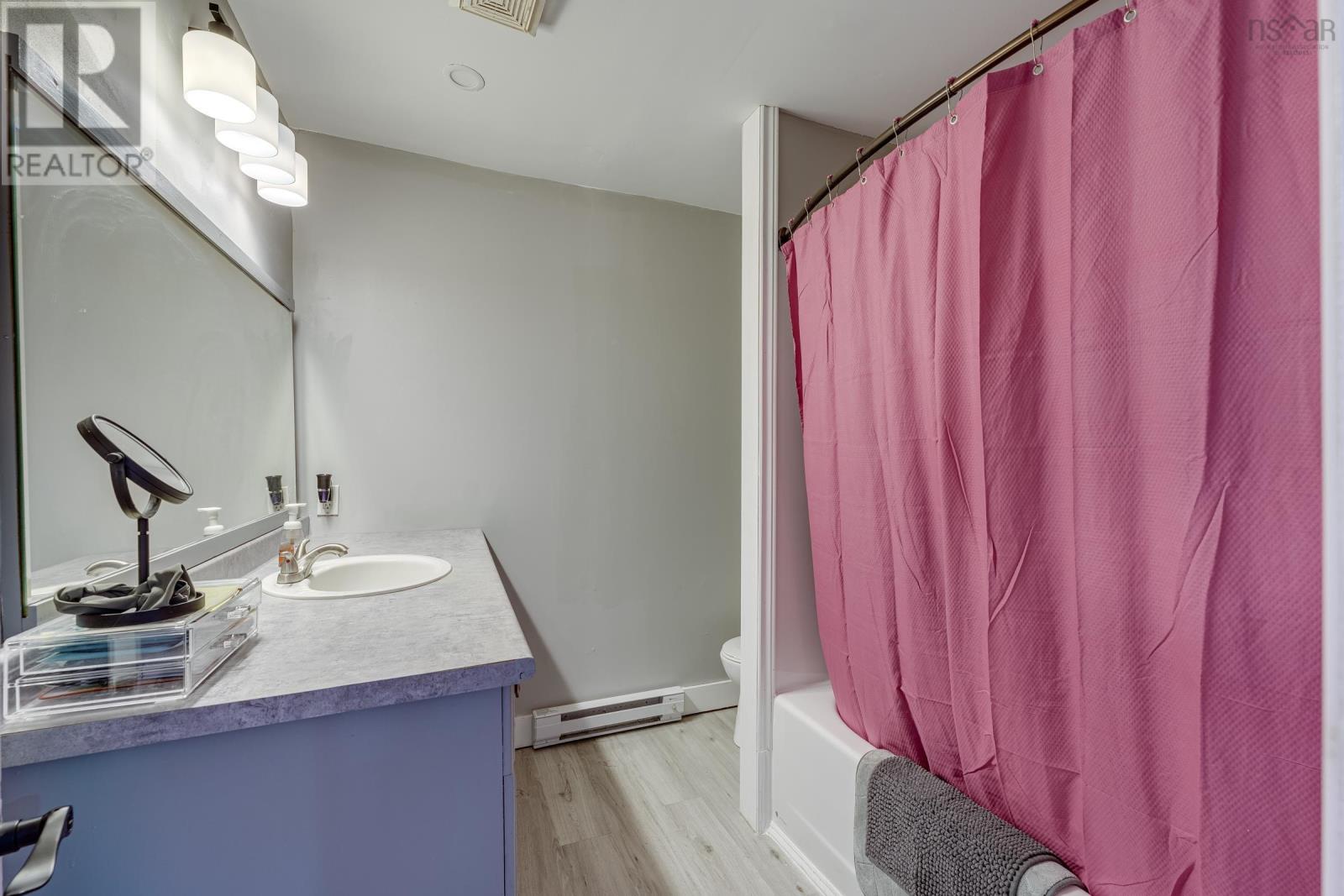 Property 7 of 33 of 4574 Highway 1