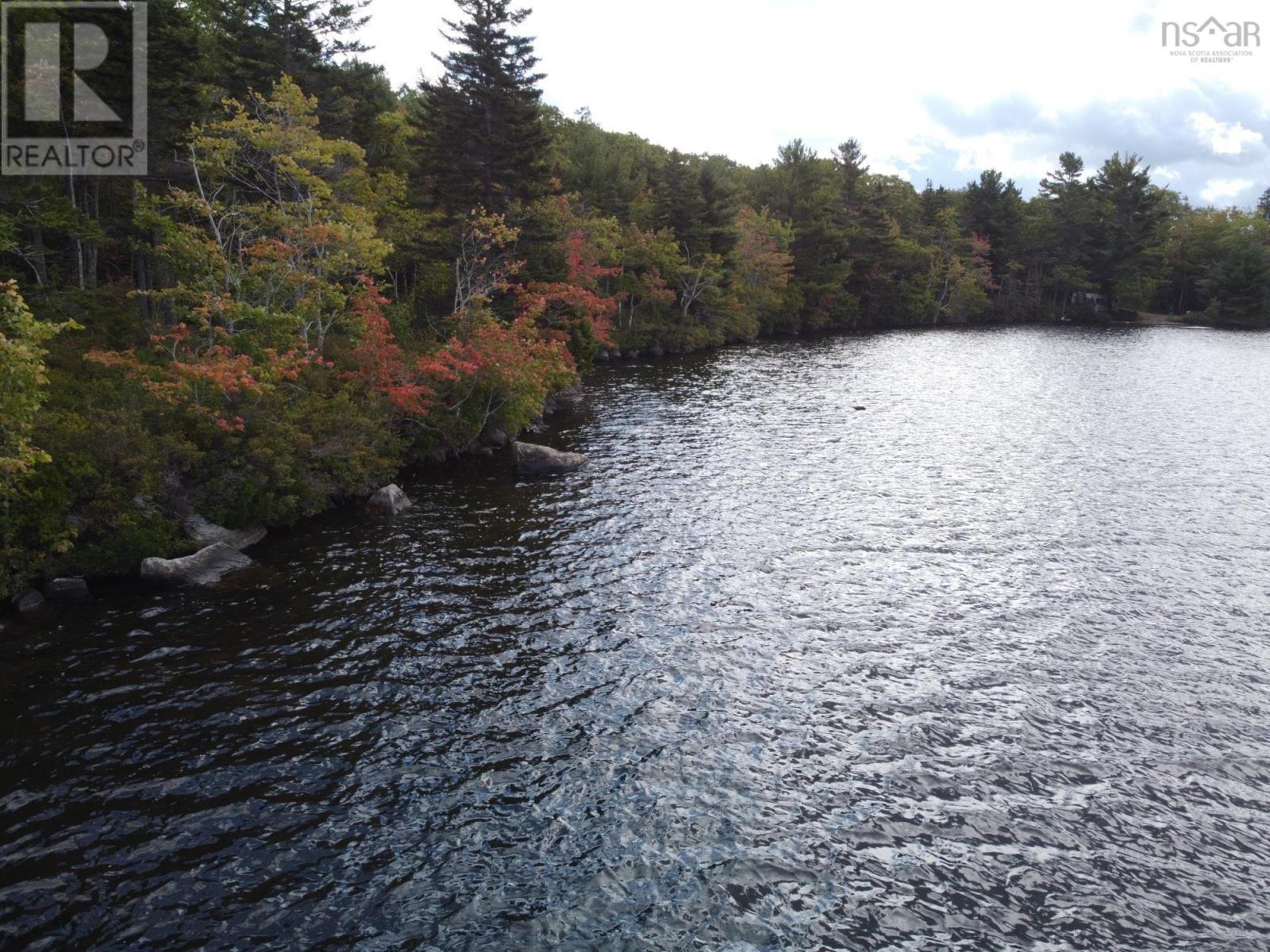 Property 11 of 12 of 111 East Side Drive