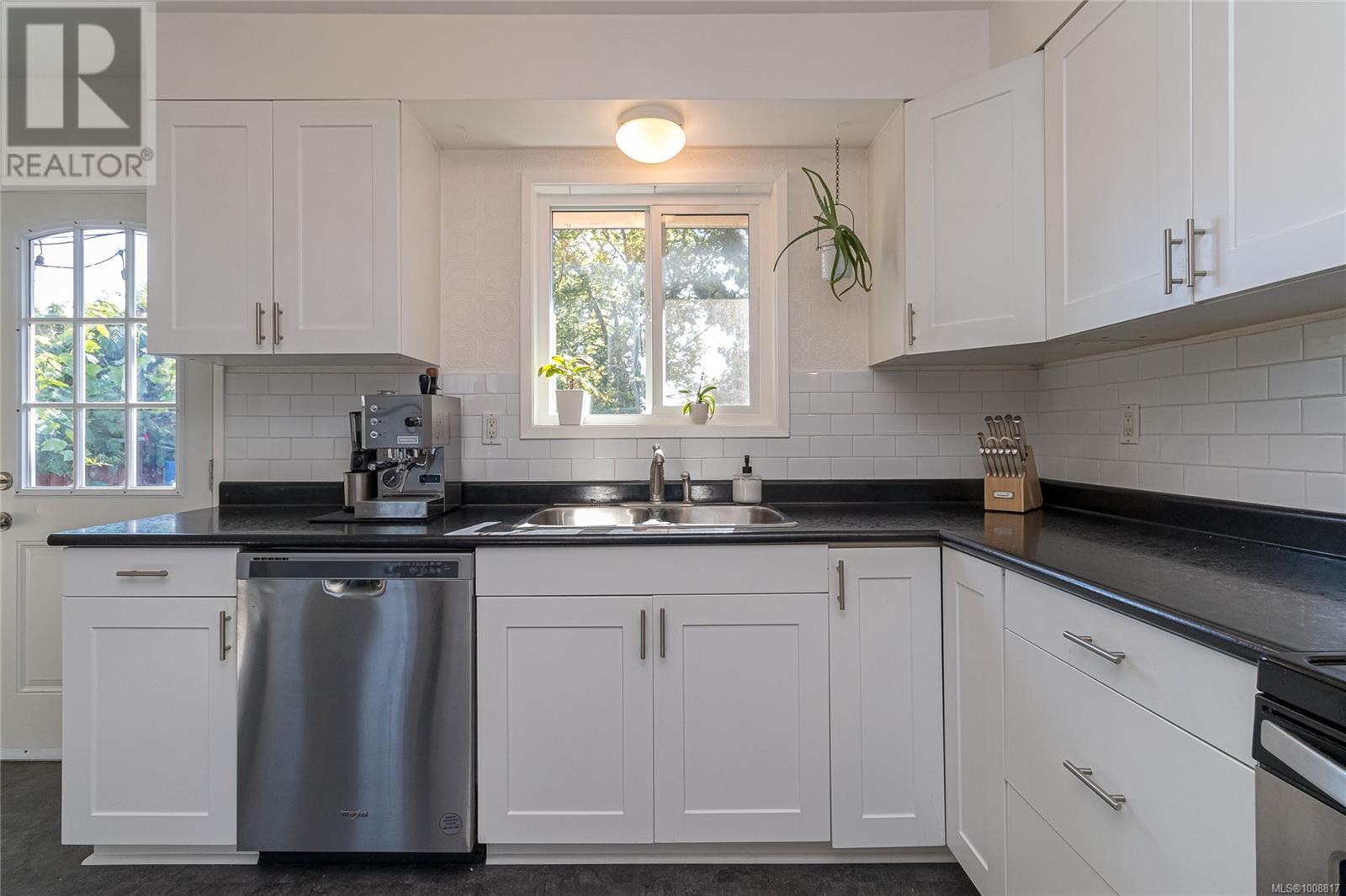3605 CEDAR HILL RD - Image 13