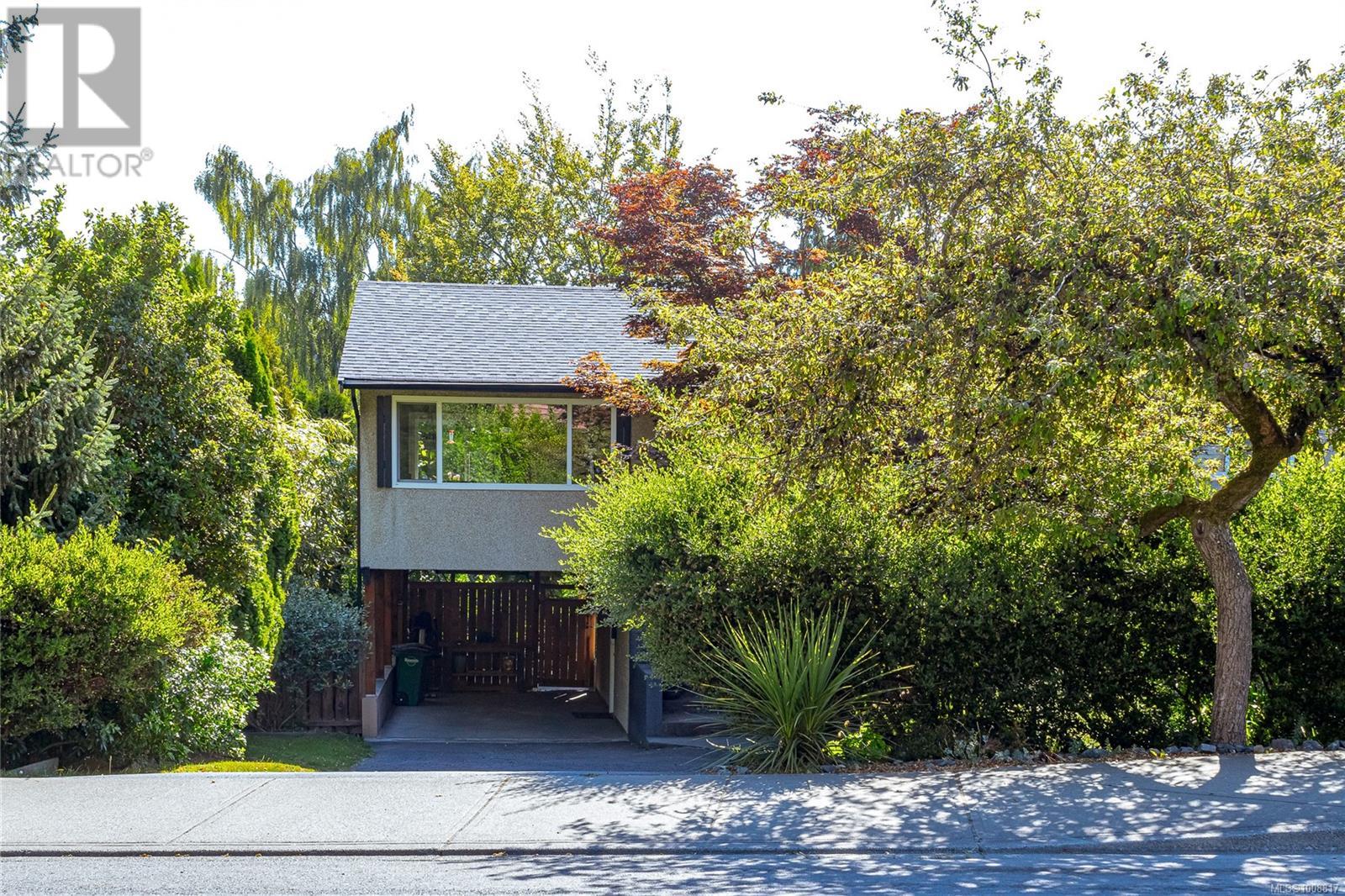 3605 CEDAR HILL RD - Image 33
