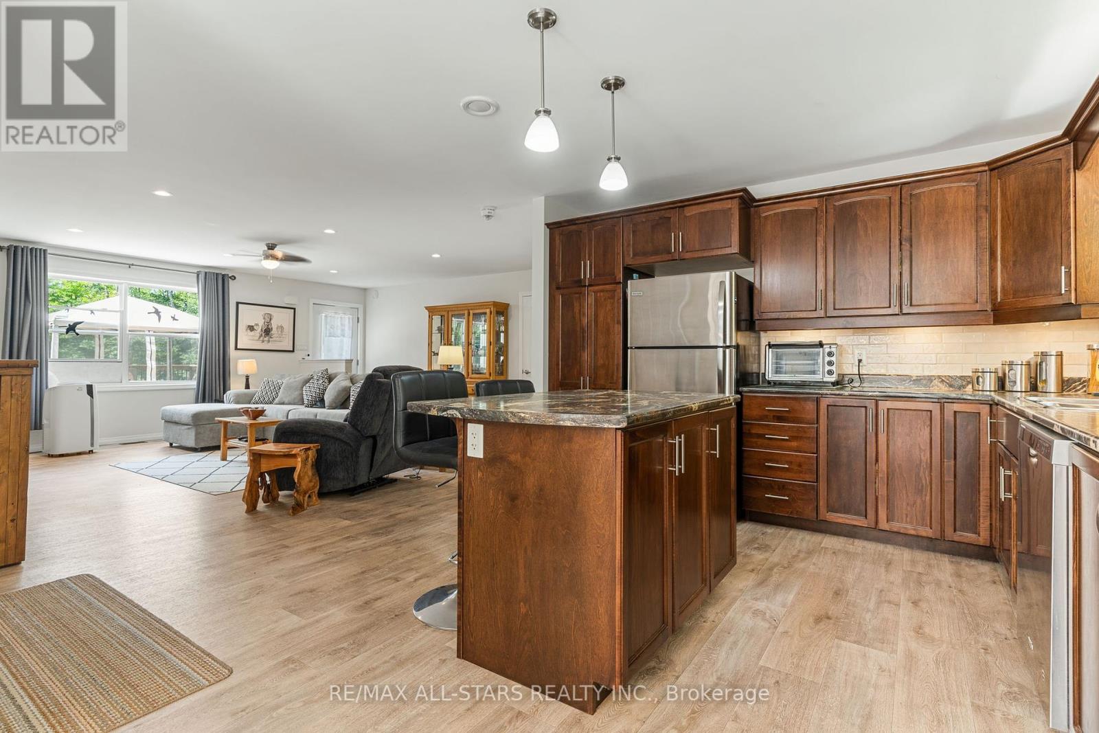 Photo 19 of 1089 Tattersal Road, Dysart Et Al ON