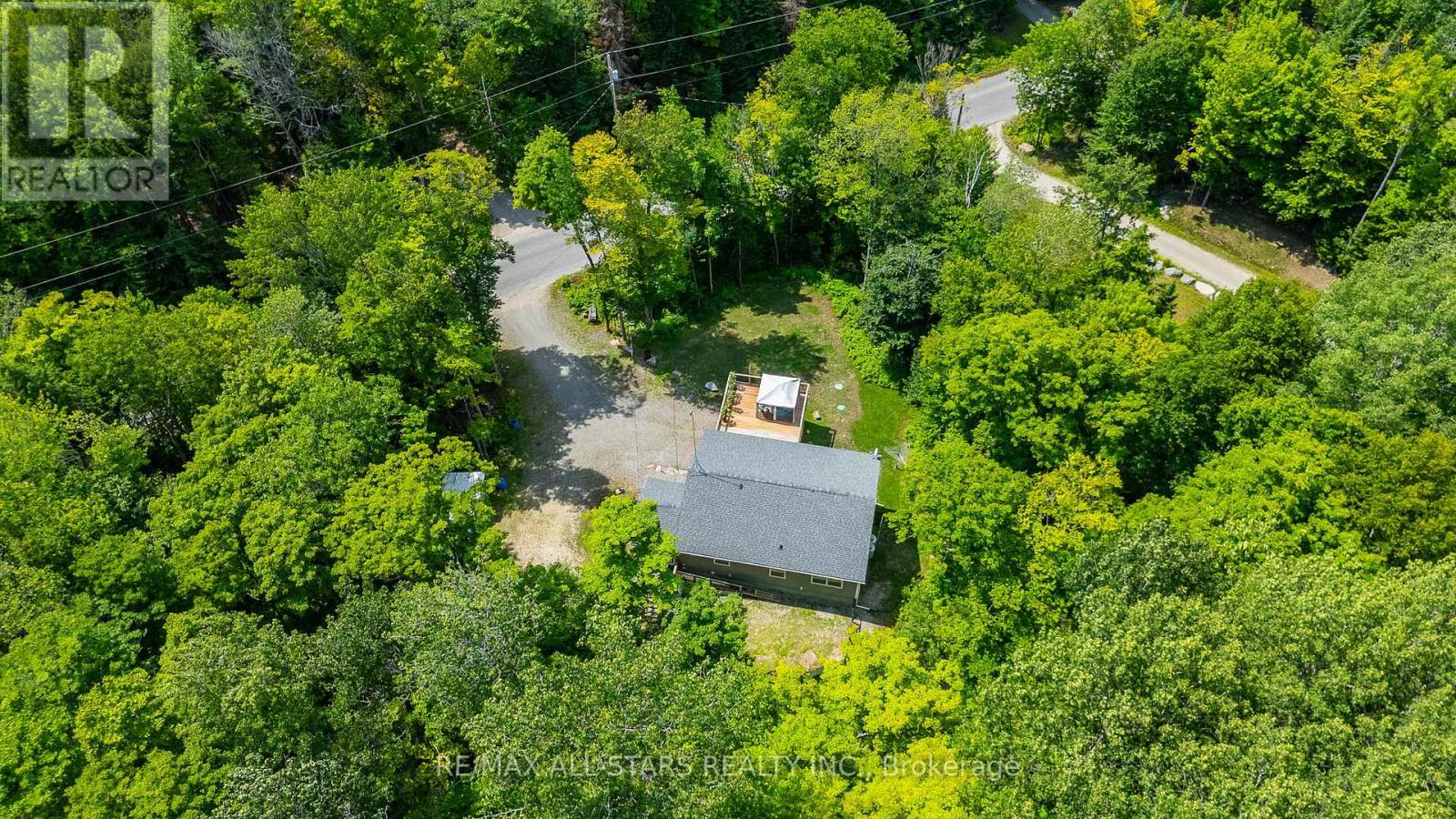 Photo 13 of 1089 Tattersal Road, Dysart Et Al ON