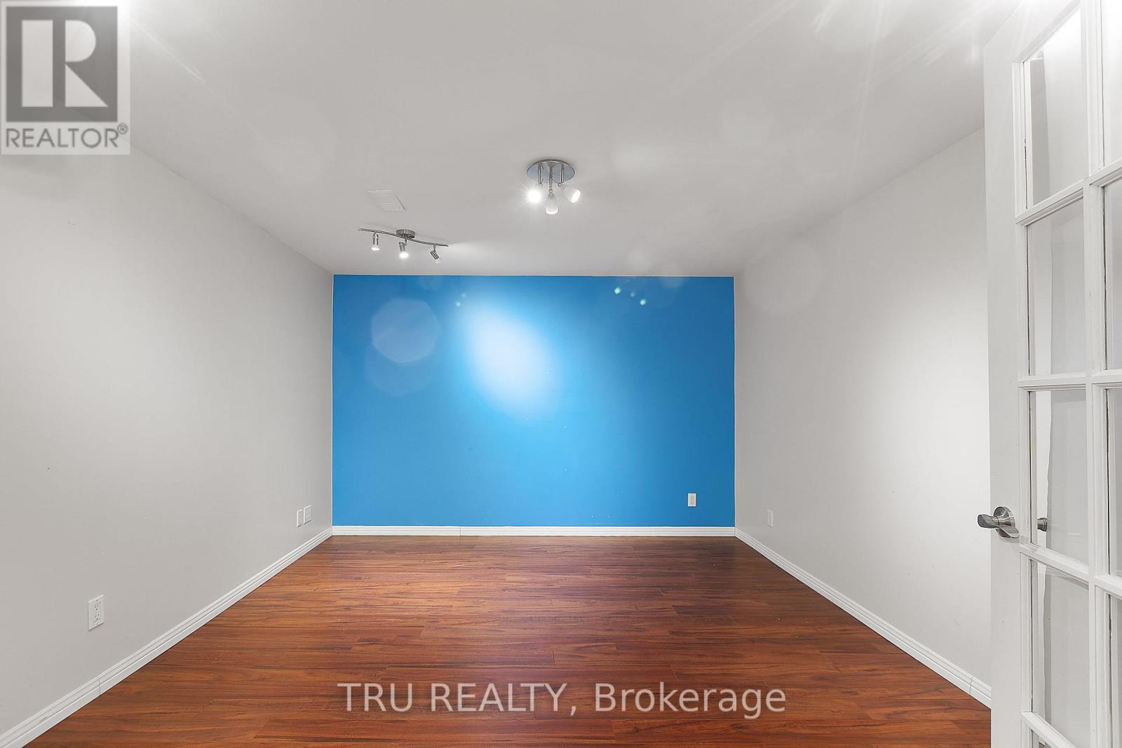 Photo 27 of 28 Borealis Crescent, Ottawa ON