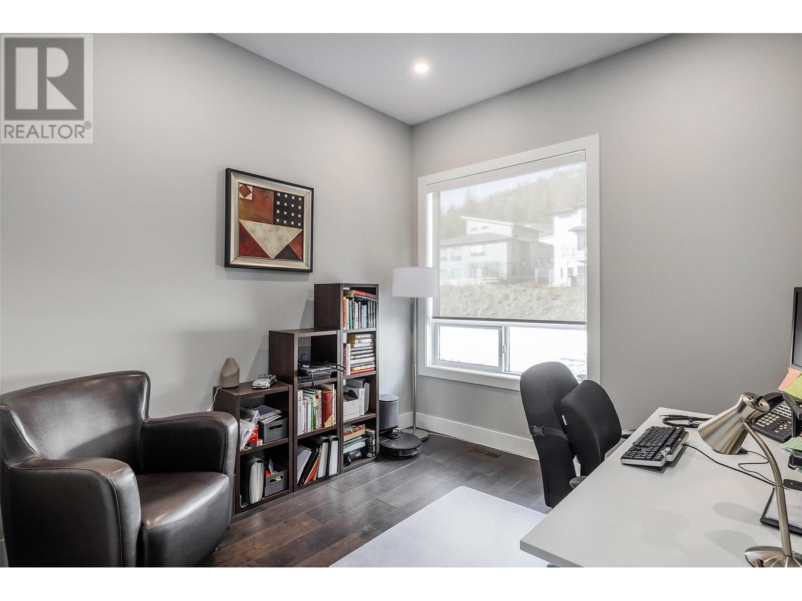  2501 Tallus Heights Drive, West Kelowna