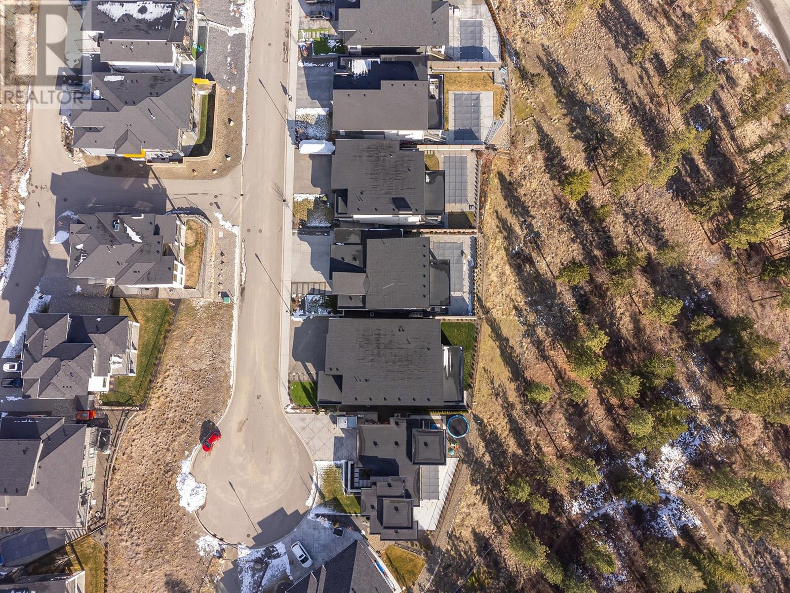 2501 Tallus Heights Drive, West Kelowna