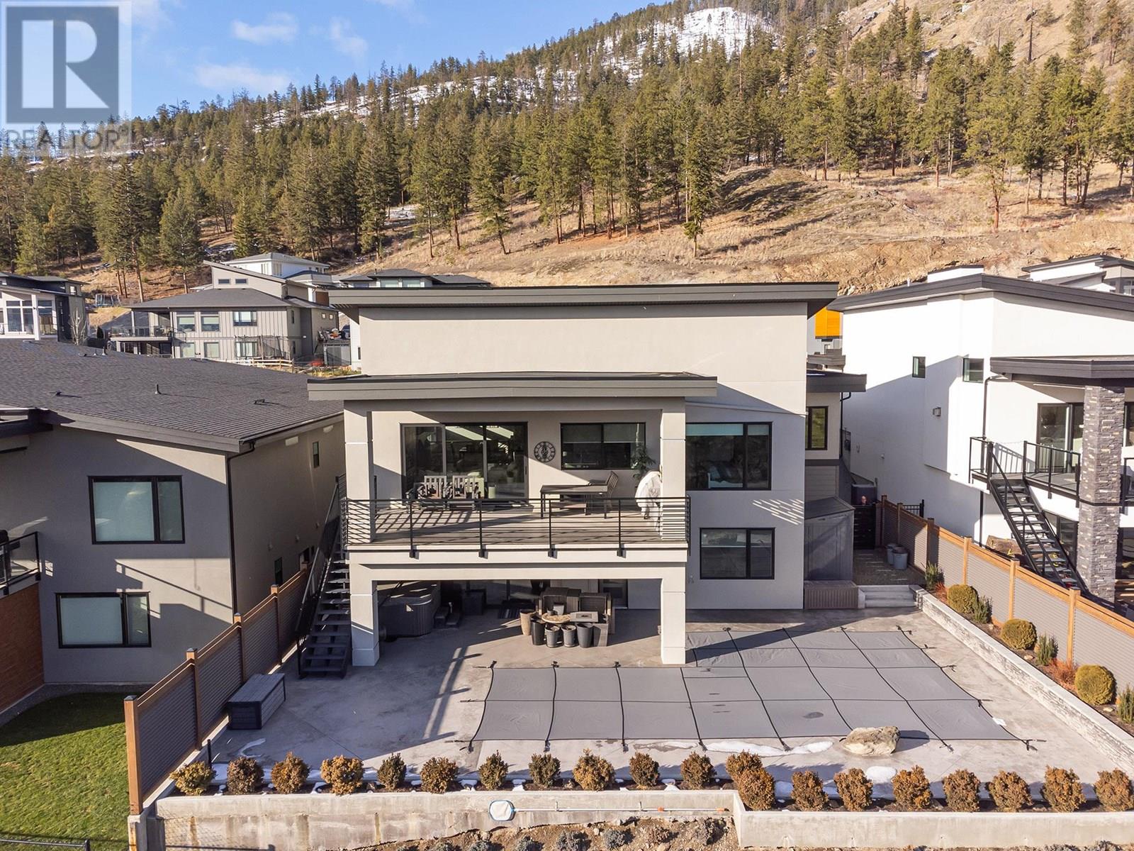  2501 Tallus Heights Drive, West Kelowna