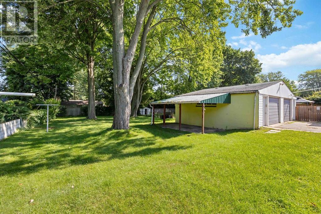 Photo 16 of 1220 Isabella Street, Sarnia ON