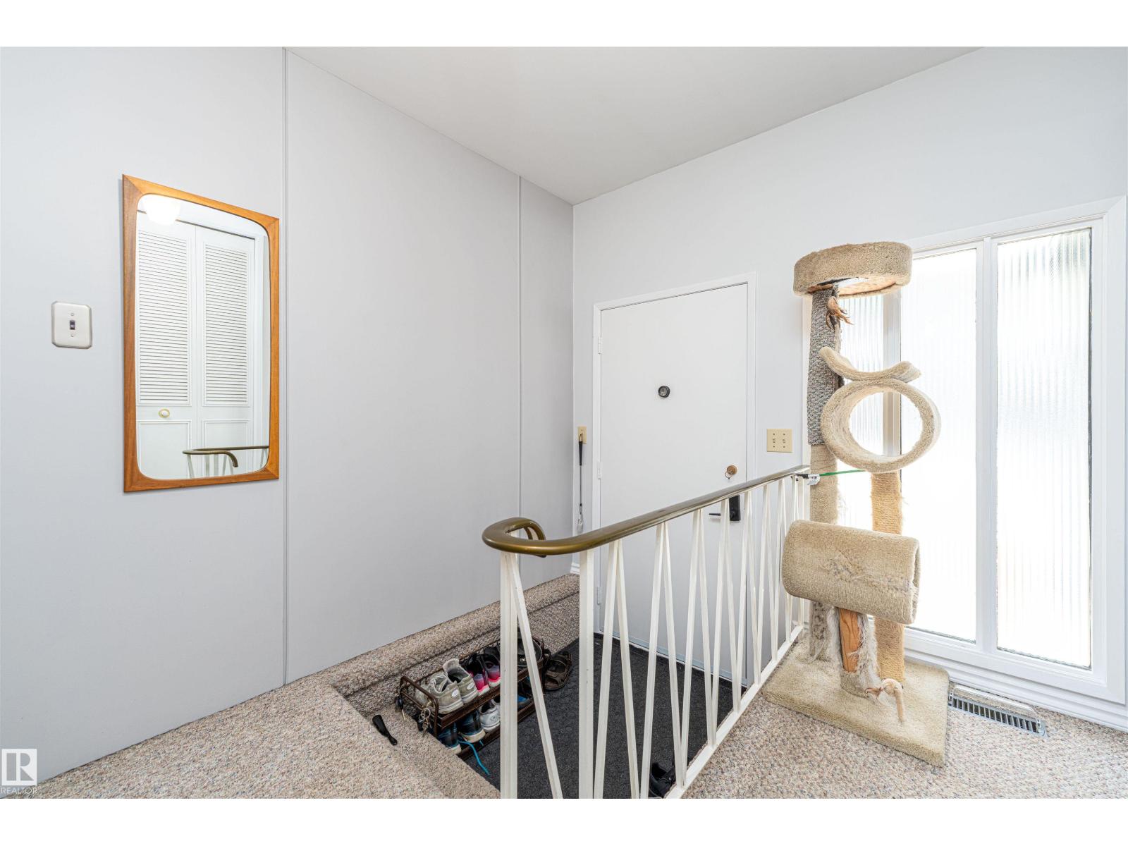 Photo 2 of 7508 147 Av Nw, Edmonton AB