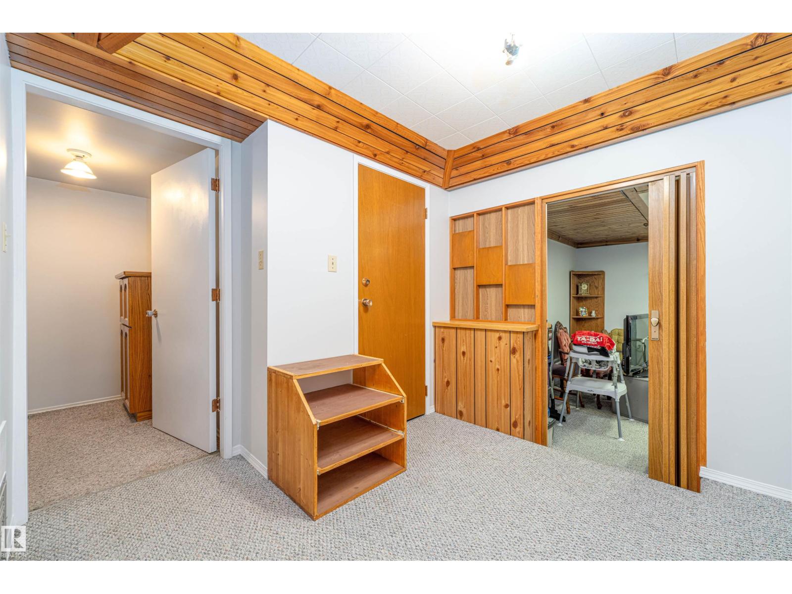 Photo 27 of 7508 147 Av Nw, Edmonton AB