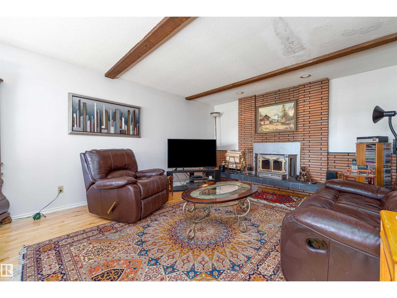 Photo 3 of 7508 147 Av Nw, Edmonton AB