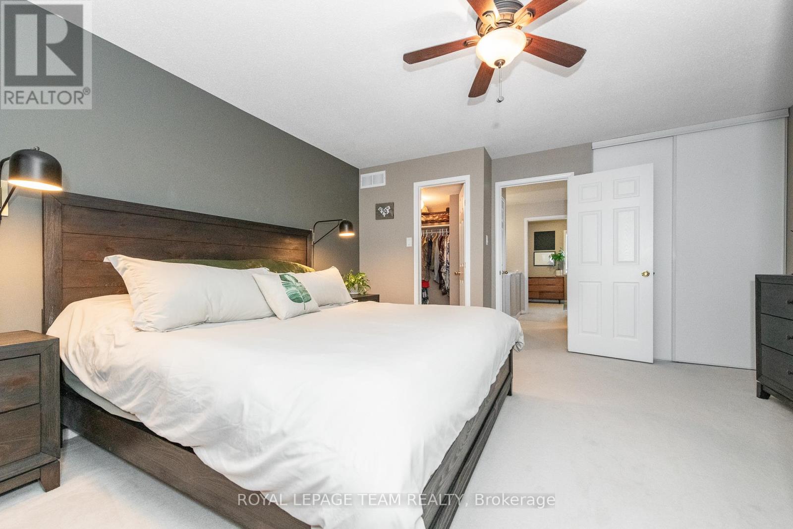 Photo 44 of 126 Wharhol Private, Ottawa ON