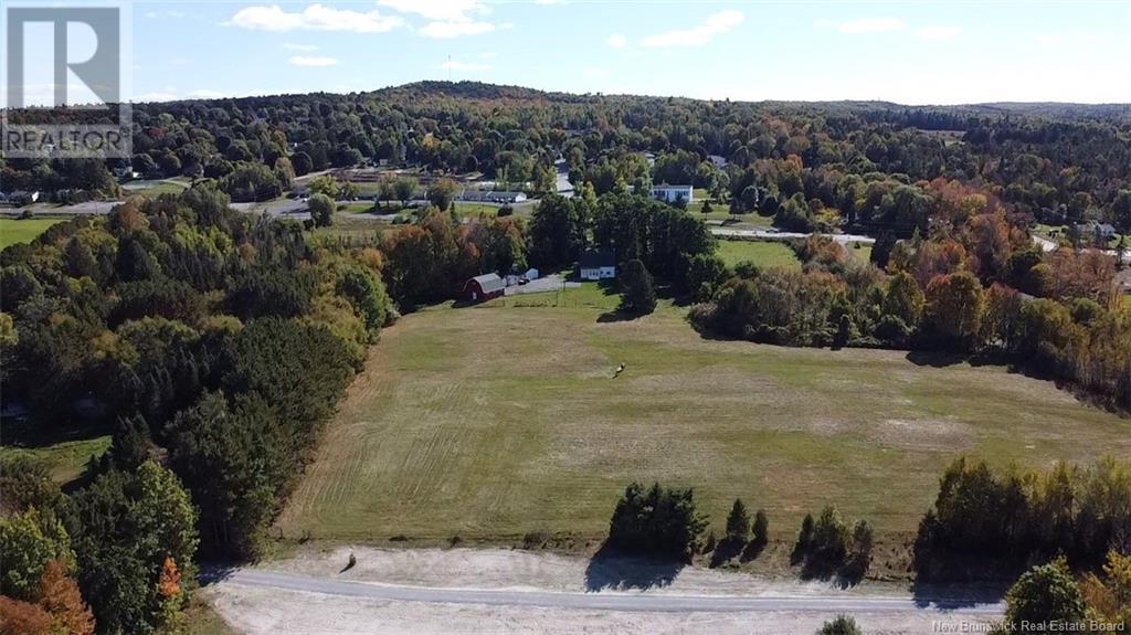 Photo 7 of 3175 Woodstock Road, Fredericton NB