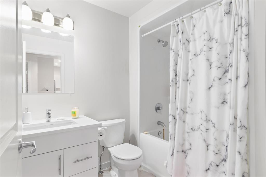 Photo 18 of 7 226 Grassie Boulevard, Winnipeg MB